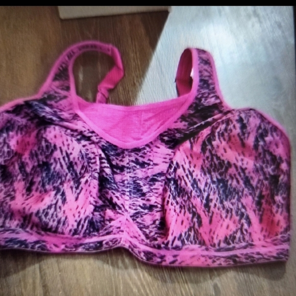 Glamorise Other - 50 G Glamorise minimizer wirefree bra new withiut tags